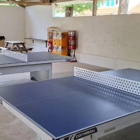 Spacieux Avec Terrasse Pour 4 Personnes A - Api-1-52-566